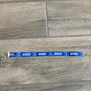 Duke fabric choker